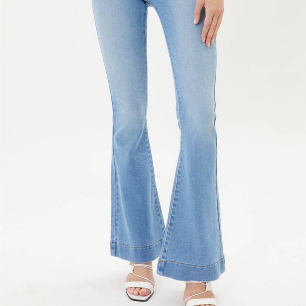 NWT Kancan Jeans Hi-rise and slight flare